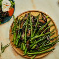 Asparagus with mushrooms and poached egg