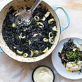 Spring green & squid fideua negra