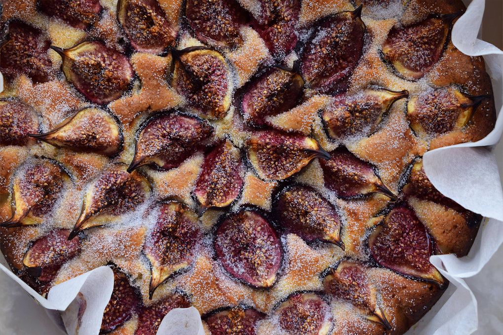 Fig, yoghurt and almond cake