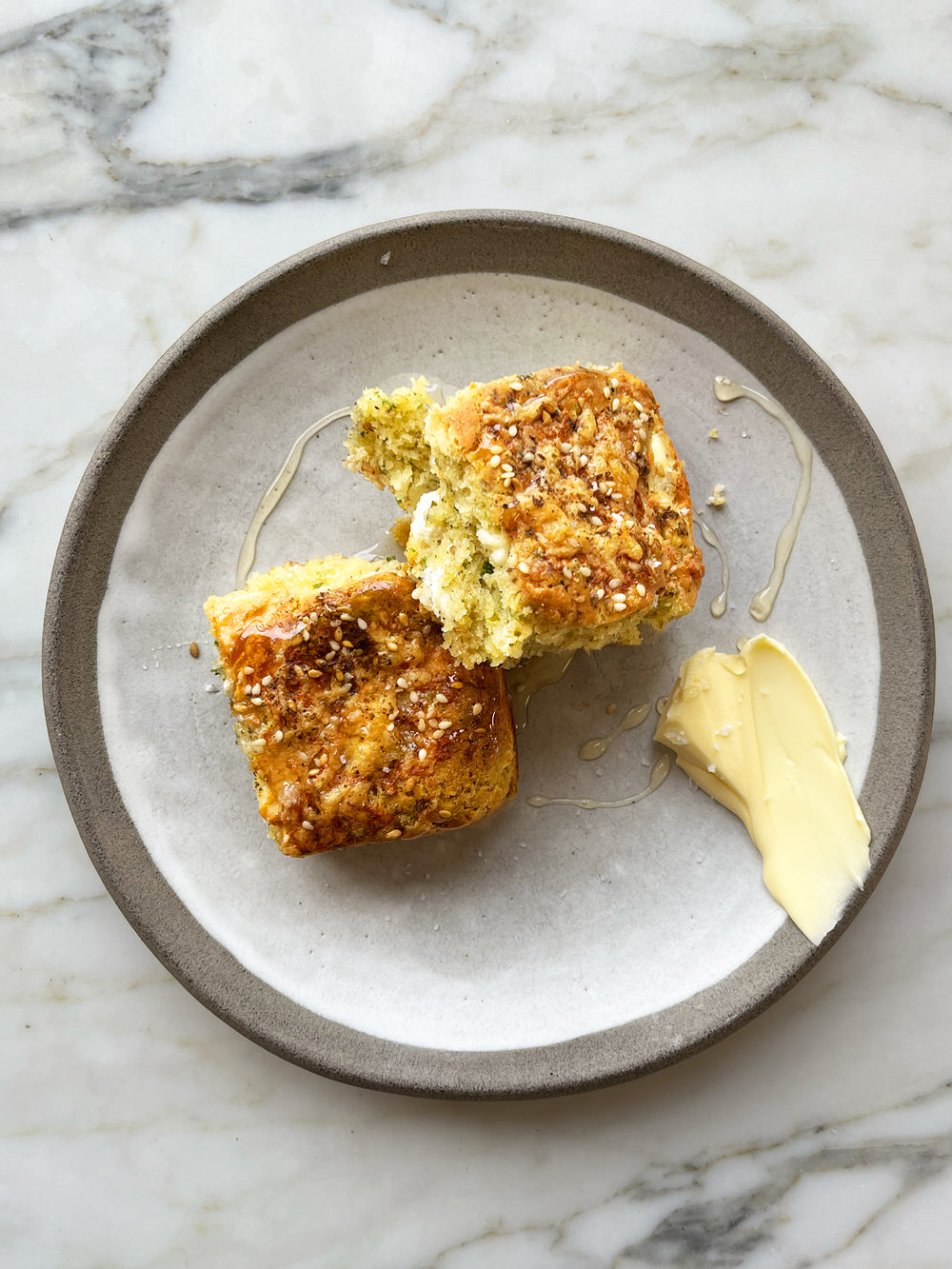 Pull-apart scones with za'atar and feta