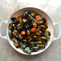 Steamed mussels with herbs and crisp breadcrumbs