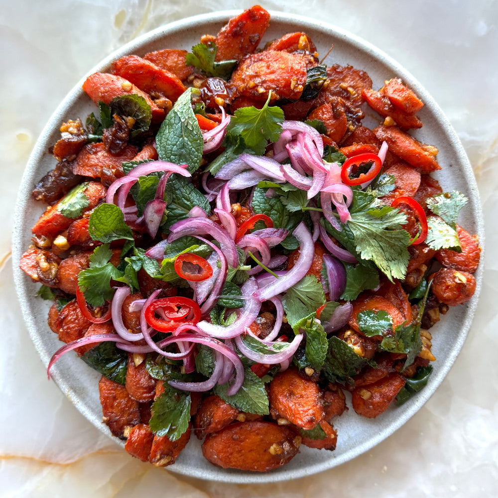 Sticky date spiced carrots 