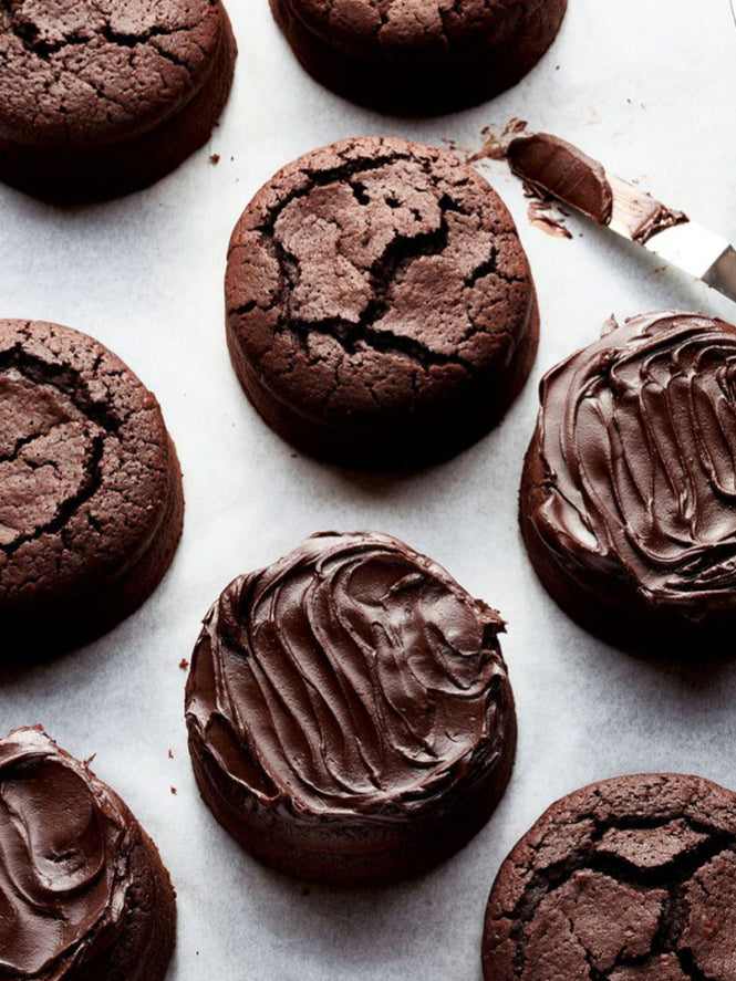 Take-home chocolate cake